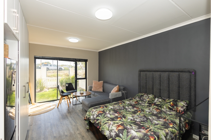 1 Bedroom Property for Sale in Haasendal Western Cape